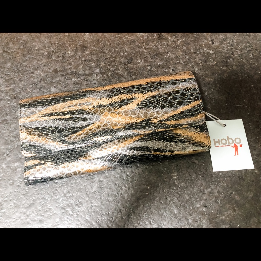 ⭐️SOLD⭐️Hobo Leather Wallet with coin purse